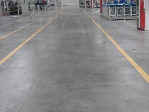 金刚砂地坪的施工工艺.jpg