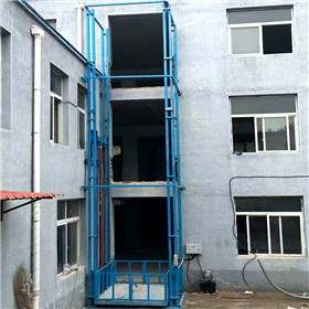 液压升降货梯案例图3._副本.jpg